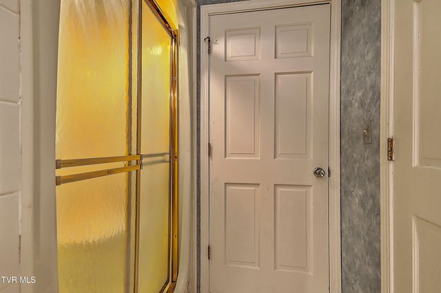 1237 Radcliffe Avenue, Kingsport, TN 37664