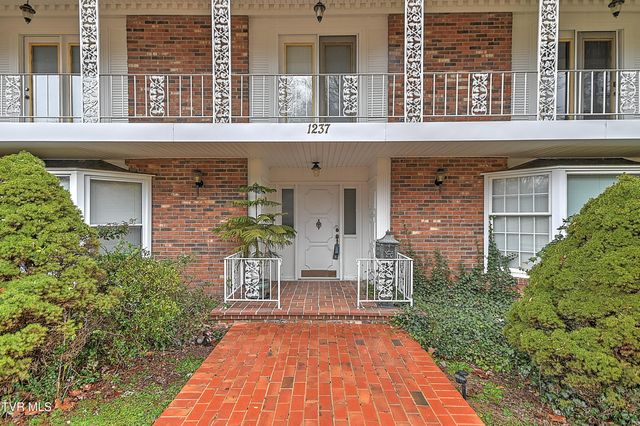 1237 Radcliffe Avenue, Kingsport, TN 37664