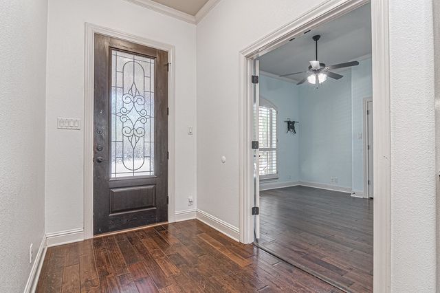 5914 Llano Court, Midland, TX 79707