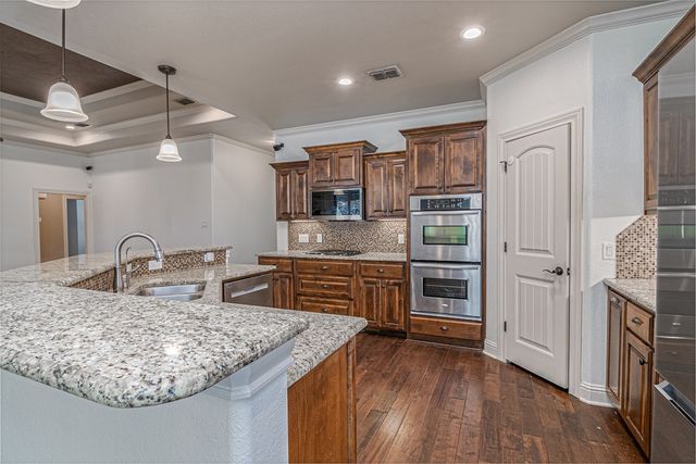 5914 Llano Court, Midland, TX 79707