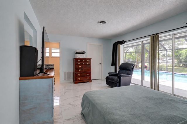 215 TARPON WAY, Punta Gorda, FL 33950