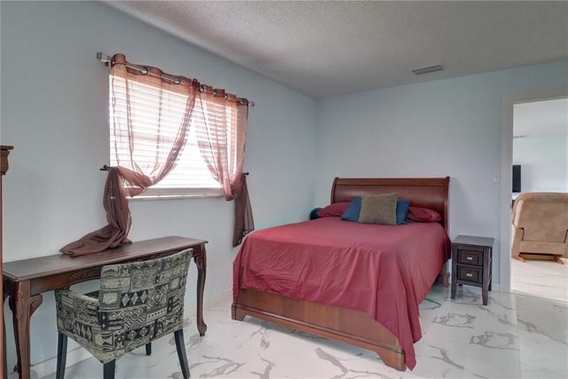 215 TARPON WAY, Punta Gorda, FL 33950