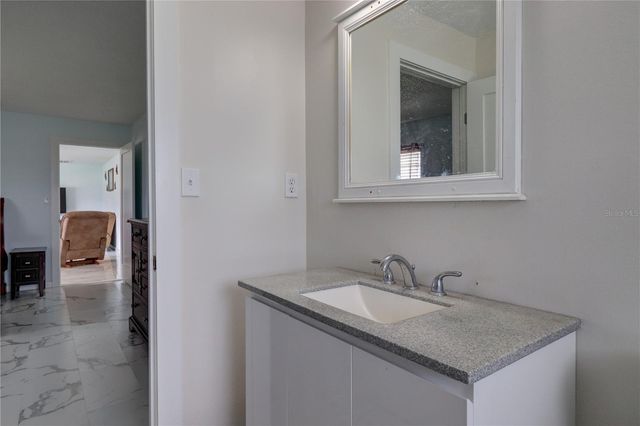 215 TARPON WAY, Punta Gorda, FL 33950