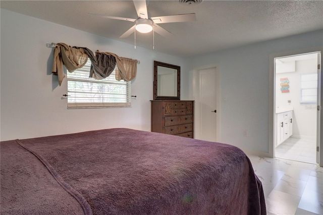 215 TARPON WAY, Punta Gorda, FL 33950
