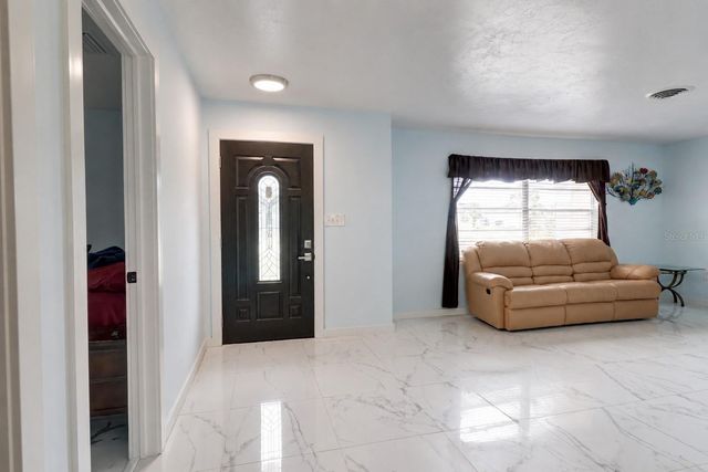 215 TARPON WAY, Punta Gorda, FL 33950