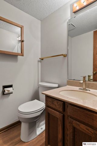 6501 Boxelder Drive, Lincoln, NE 68506