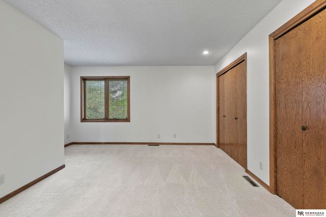 6501 Boxelder Drive, Lincoln, NE 68506