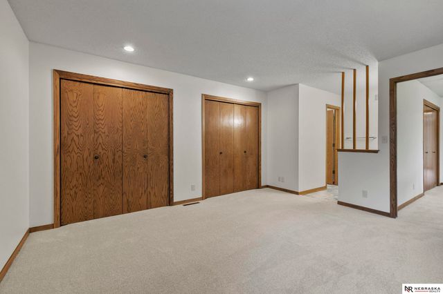 6501 Boxelder Drive, Lincoln, NE 68506