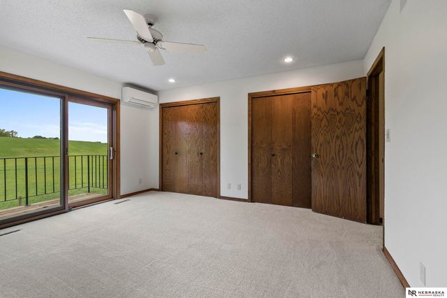 6501 Boxelder Drive, Lincoln, NE 68506