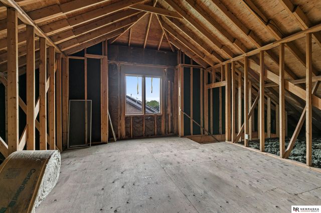 6501 Boxelder Drive, Lincoln, NE 68506