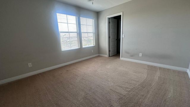 10015 E Wavelength Avenue, Mesa, AZ 85212