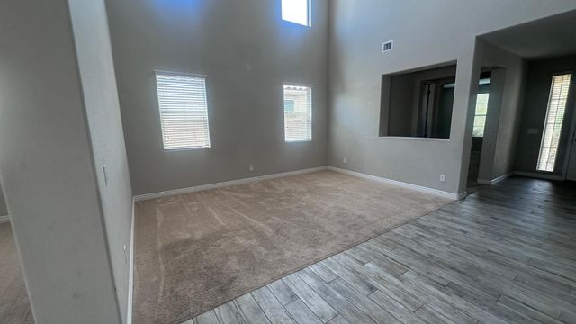 10015 E Wavelength Avenue, Mesa, AZ 85212