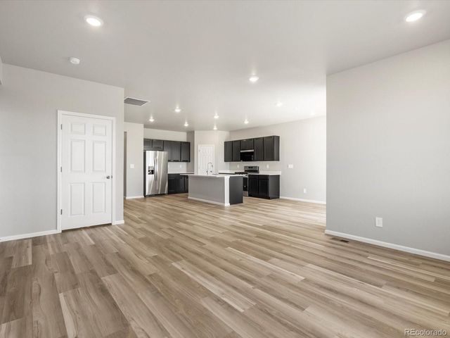 8867 Salida Street, Commerce City, CO 80022