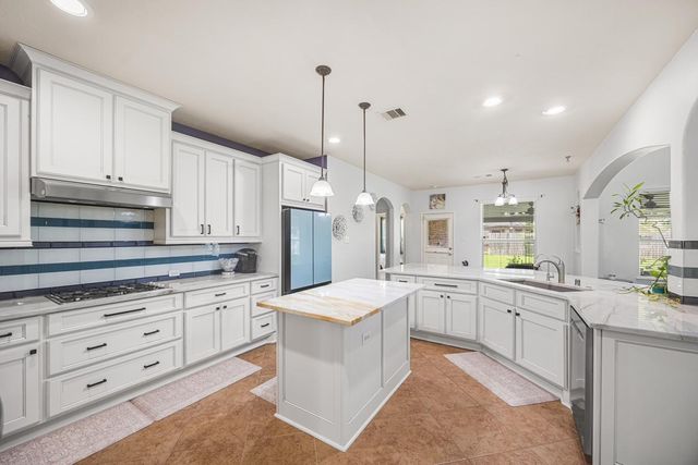 4206 Windmill Hill Drive, Richmond, TX 77407