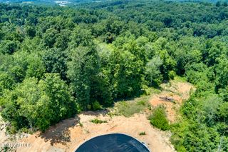 675 Travellers Way, Lenoir City, TN 37771