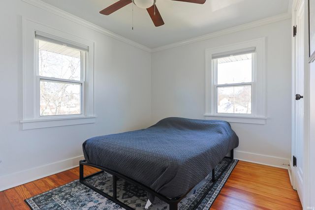 810 S 35th Street, South Bend, IN 46615