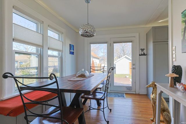 810 S 35th Street, South Bend, IN 46615