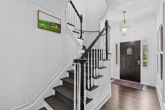 11 Creswell Court, Greensboro, NC 27407