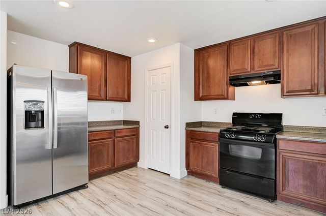 194 Gilliflower Avenue, Las Vegas, NV 89183