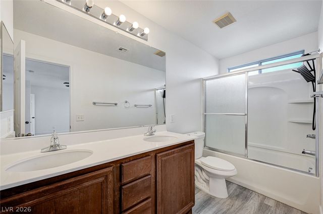 194 Gilliflower Avenue, Las Vegas, NV 89183