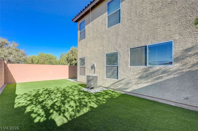 194 Gilliflower Avenue, Las Vegas, NV 89183