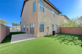 194 Gilliflower Avenue, Las Vegas, NV 89183