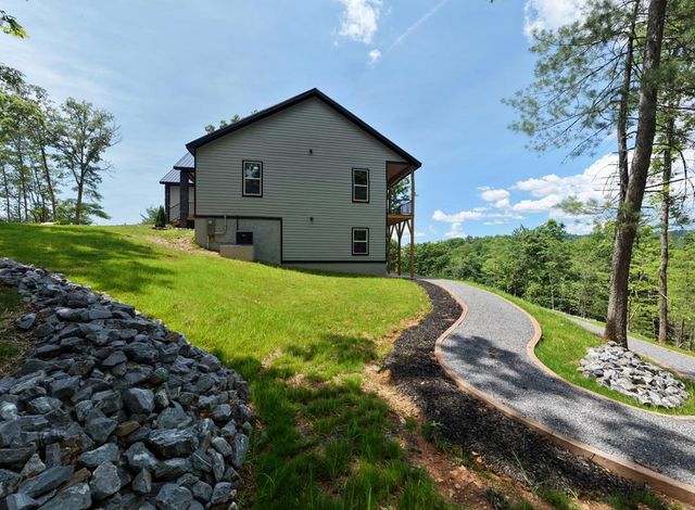 116 Short Oak Run, Murphy, NC 28906