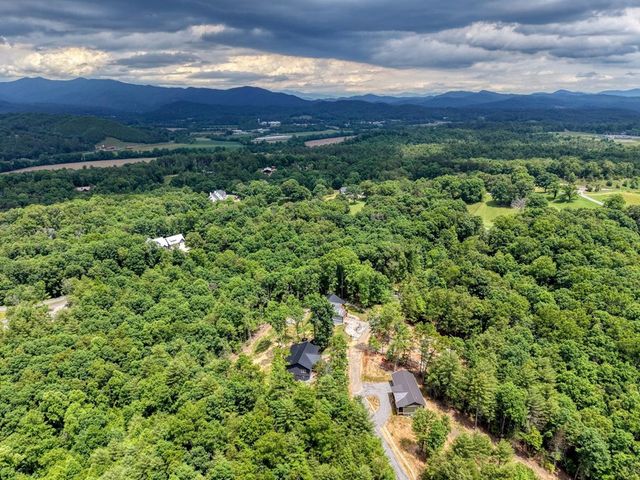 116 Short Oak Run, Murphy, NC 28906