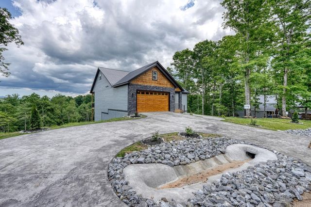 116 Short Oak Run, Murphy, NC 28906