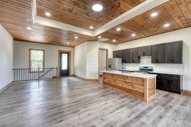 116 Short Oak Run, Murphy, NC 28906