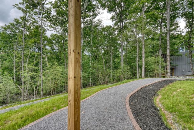 116 Short Oak Run, Murphy, NC 28906