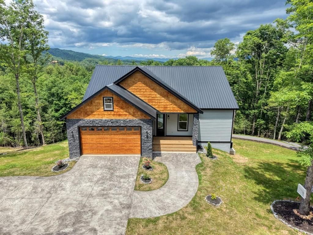 116 Short Oak Run, Murphy, NC 28906