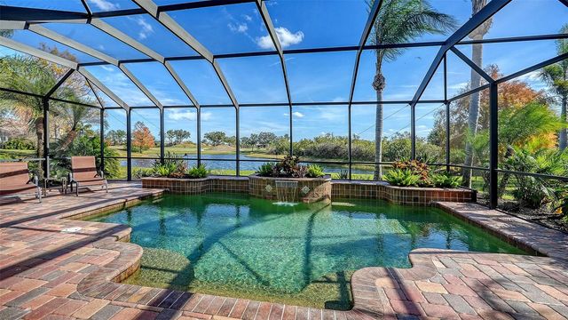 7325 LAKE FOREST GLEN, Lakewood Ranch, FL 34202
