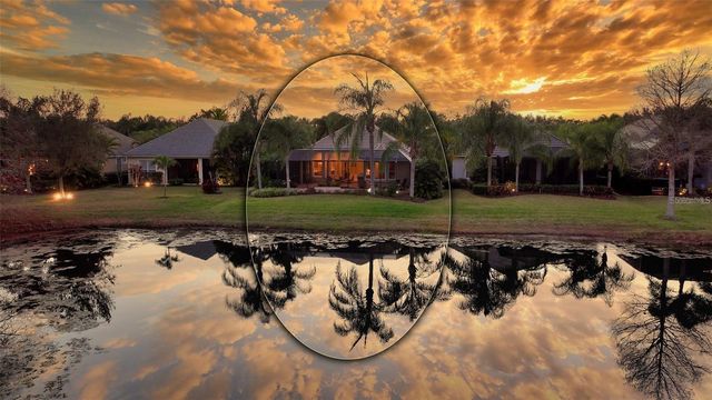 7325 LAKE FOREST GLEN, Lakewood Ranch, FL 34202