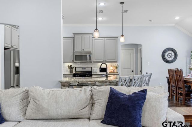 14420 Cedarwood Circle, Tyler, TX 75703