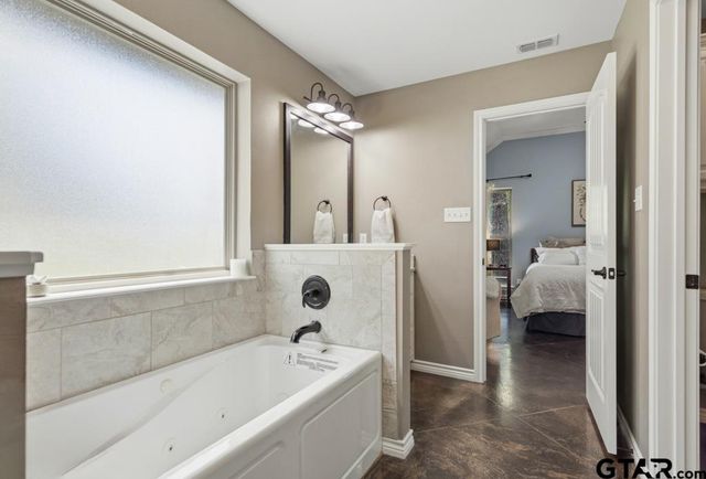 14420 Cedarwood Circle, Tyler, TX 75703