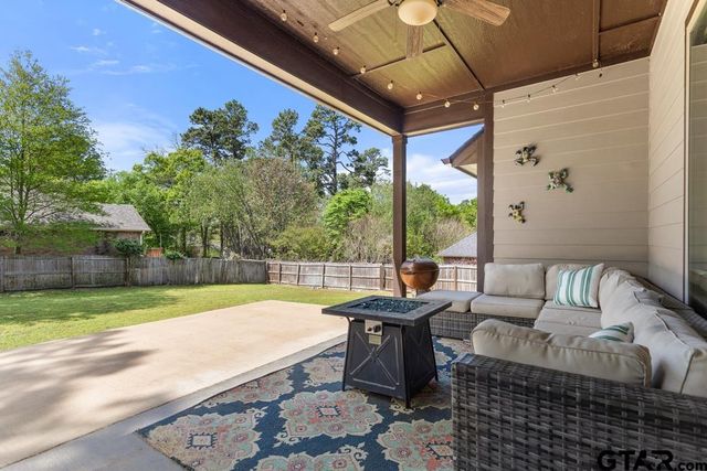 14420 Cedarwood Circle, Tyler, TX 75703