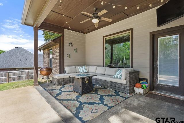 14420 Cedarwood Circle, Tyler, TX 75703