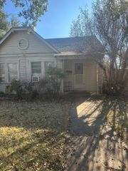 1723 1/2 MCGREGOR AVENUE, Wichita Falls, TX 76301