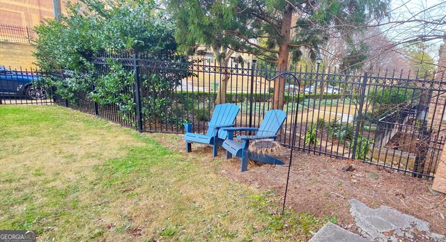 21 Delmont Drive 10, Atlanta, GA 30305