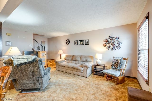 58 New Castle Lane, Mentor, OH 44060