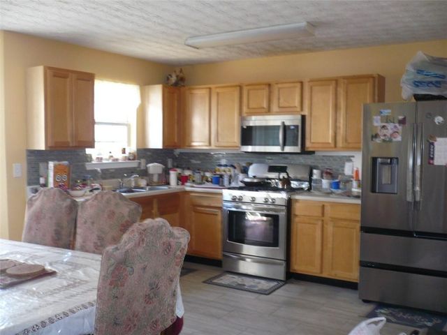 425 Spring Head Drive, Lawrenceville, GA 30046