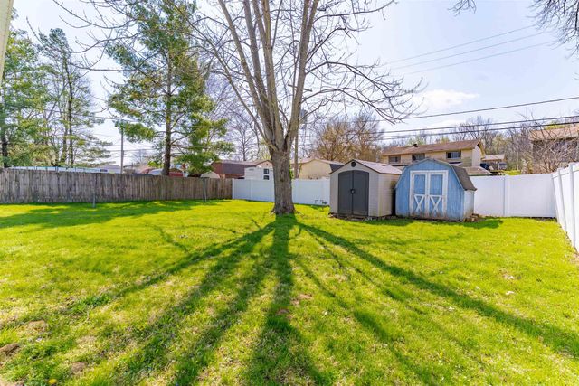 619 Hemenway Place, Boonville, IN 47601