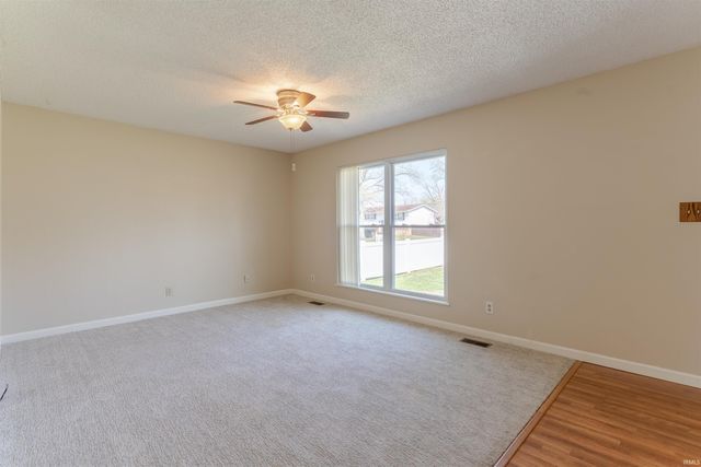 619 Hemenway Place, Boonville, IN 47601