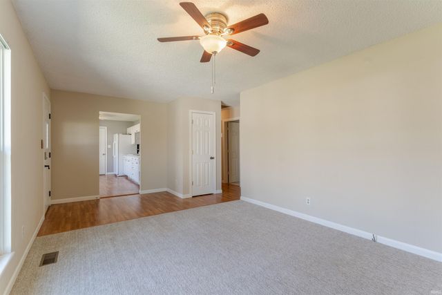 619 Hemenway Place, Boonville, IN 47601