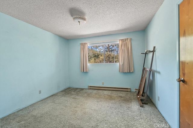 39775 Pine Ridge Road, Oakhurst, CA 93644