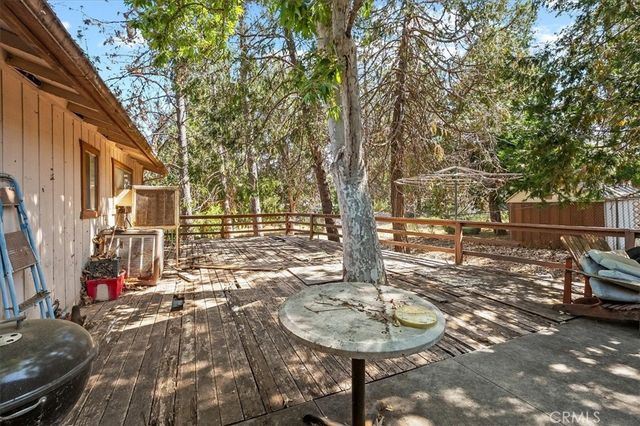 39775 Pine Ridge Road, Oakhurst, CA 93644