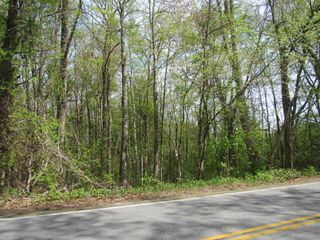 45 Dutton Road, Pelham, NH 03076