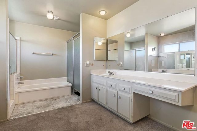 24561 Calvert Street, Woodland Hills, CA 91367