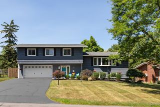 302 Wedgewood Terrace, Dewitt, NY 13214